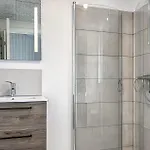 度假居 In With Wifi